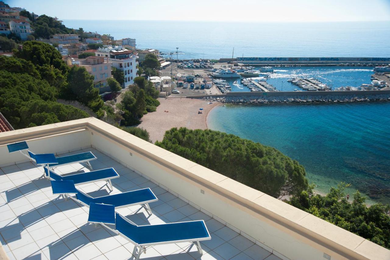 Albergo Miramare Кала-Гононе Экстерьер фото