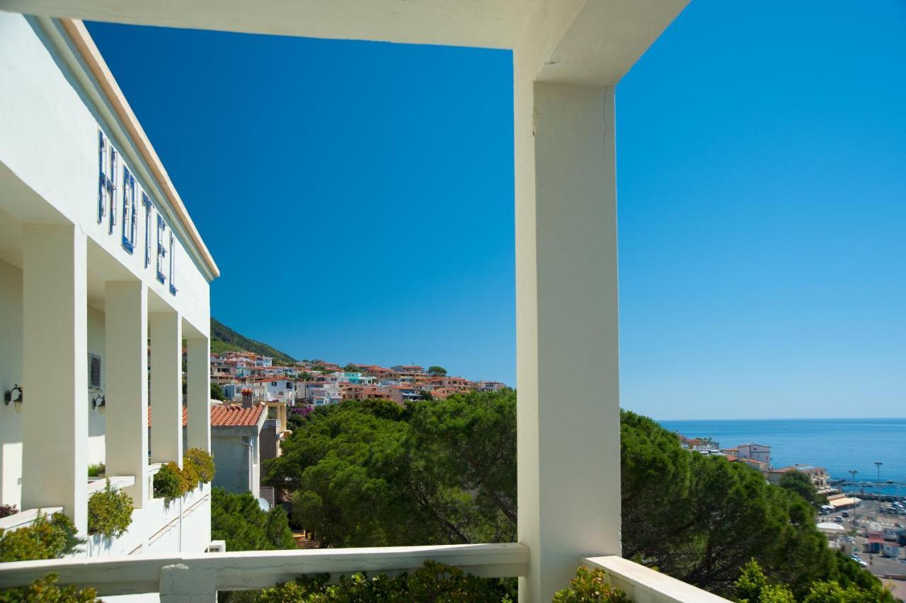 Albergo Miramare Кала-Гононе Экстерьер фото