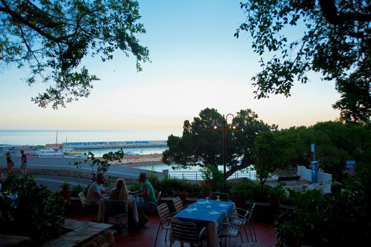 Albergo Miramare Кала-Гононе Экстерьер фото