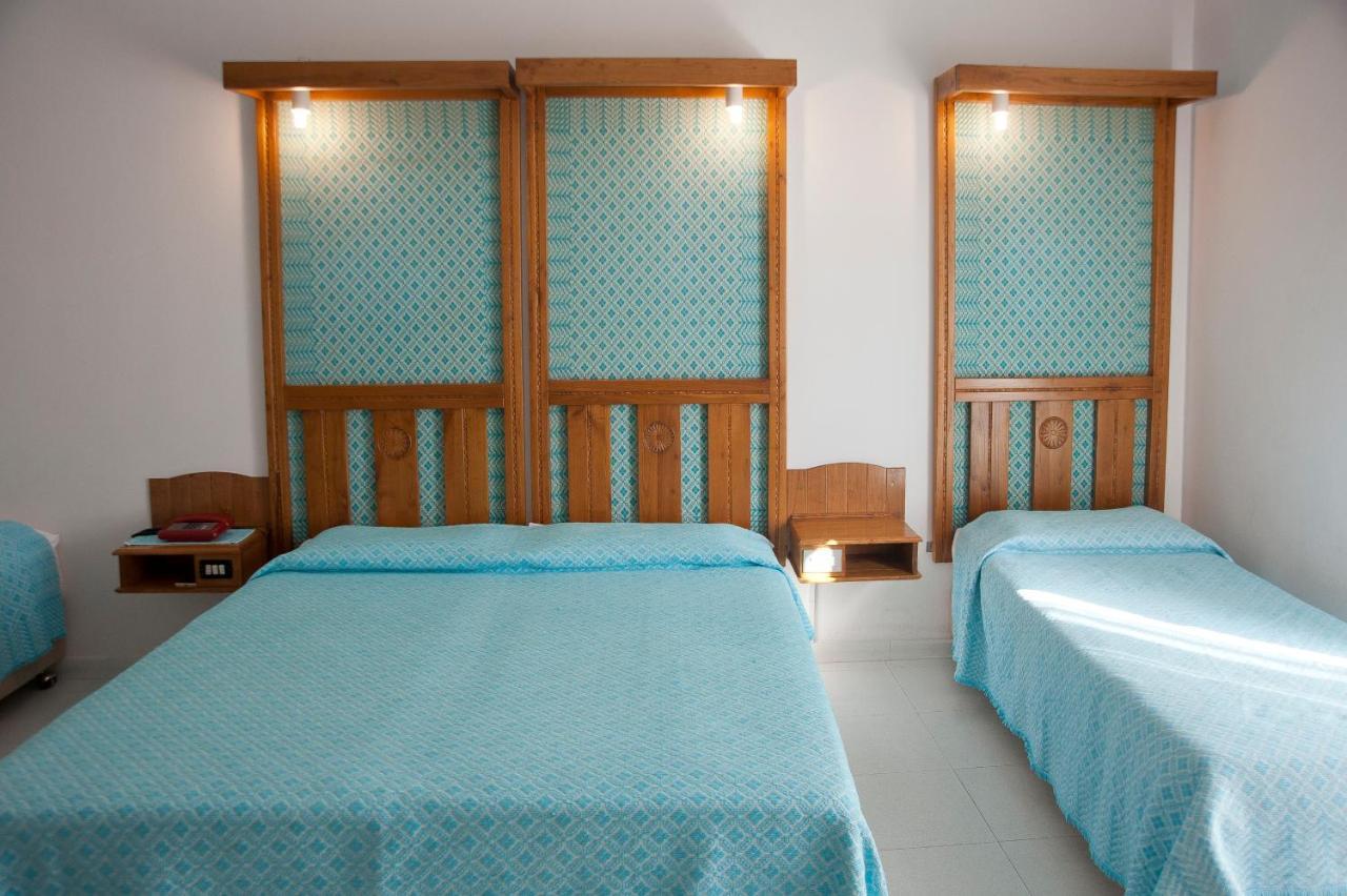 Albergo Miramare Кала-Гононе Экстерьер фото