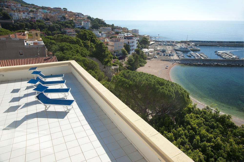 Albergo Miramare Кала-Гононе Экстерьер фото