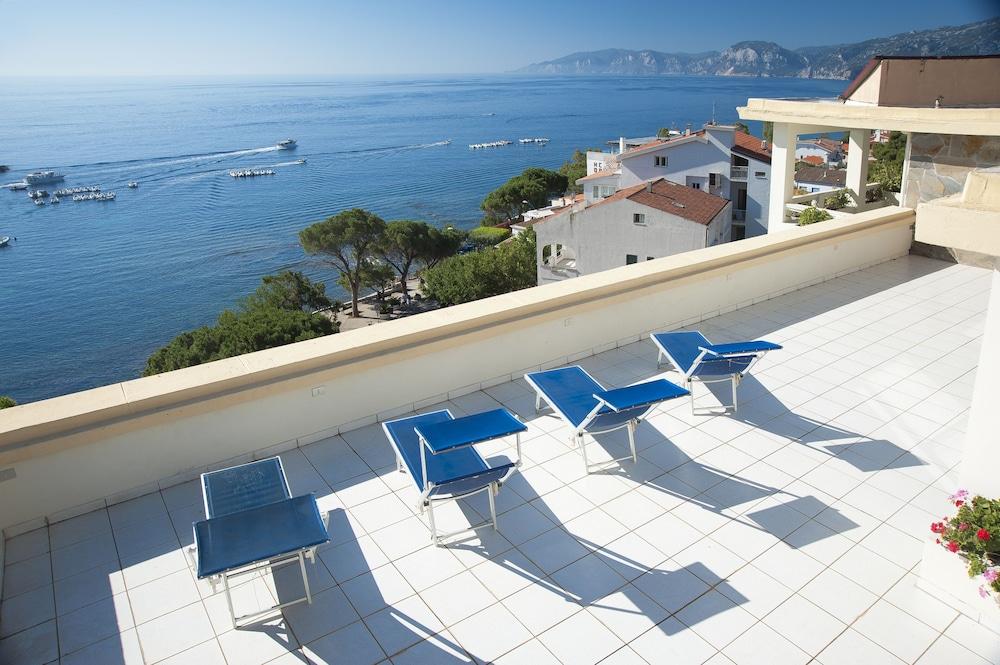 Albergo Miramare Кала-Гононе Экстерьер фото